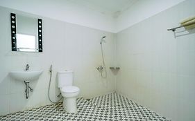 Urbanview Hotel Syariah Ratu Kuring Gisting By Reddoorz